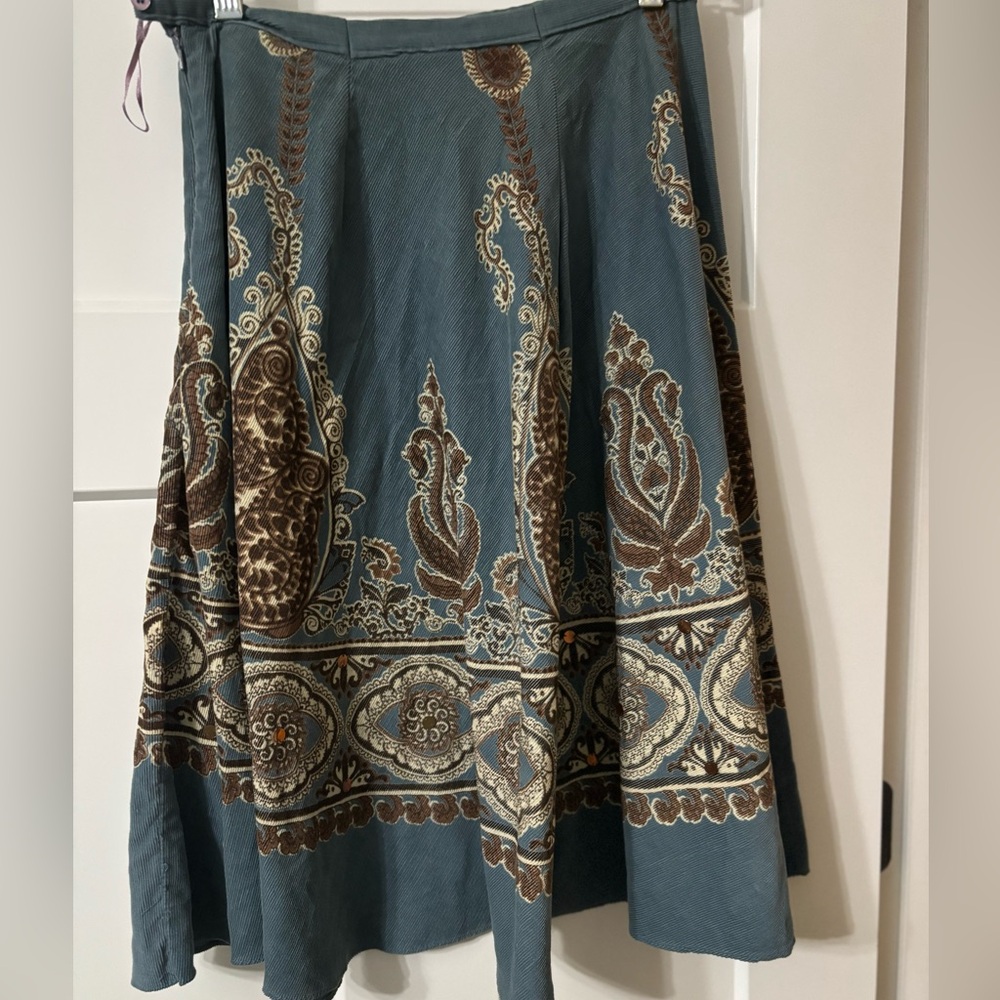Angie Paisley and sequined corduroy Knee Length side zip Skirt Size M